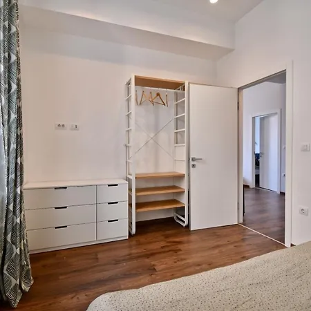 With Wifi - 26947 Apartamento Pula